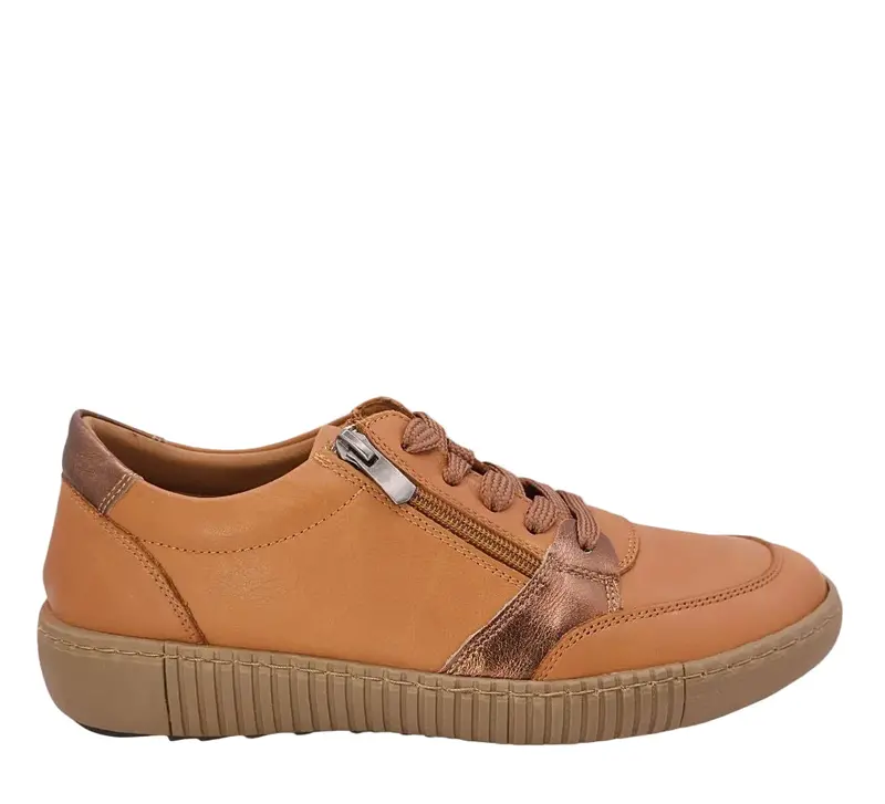 Amelia Minimalist Sneaker In Coconut Leather 1
