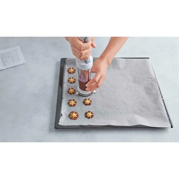 Betty Bossi Dual-Color Cookie Press 1