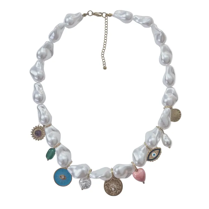 Clementine Pearl Charm Necklace: Subtle Gold Necklace With Lustrous Pearl 1