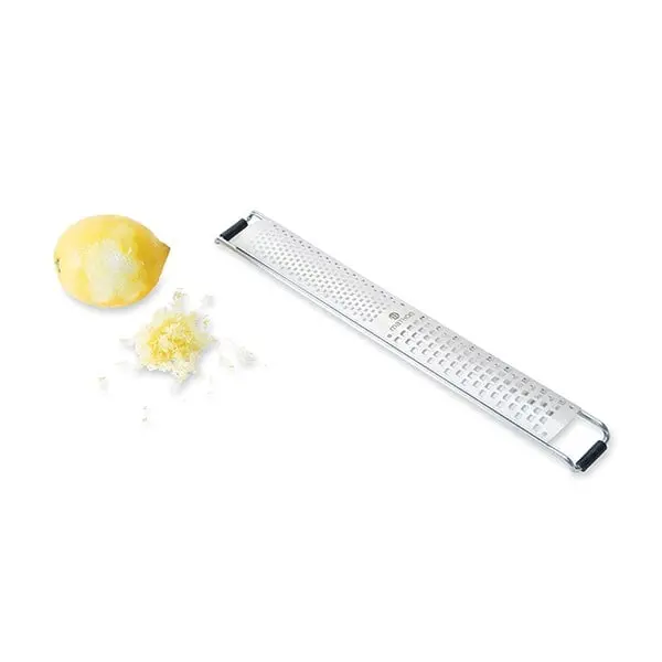 Dual-Grain Stainless Steel Box Grater – Fine And Medium Mesh By Mathon 1
