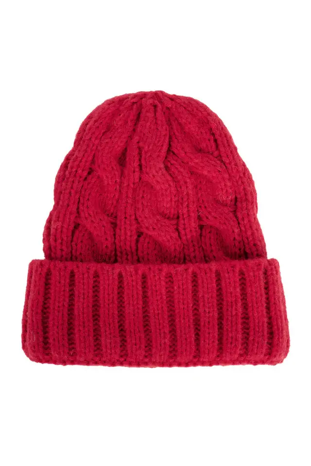 Fairbanks Cable-Knit Beanie 1