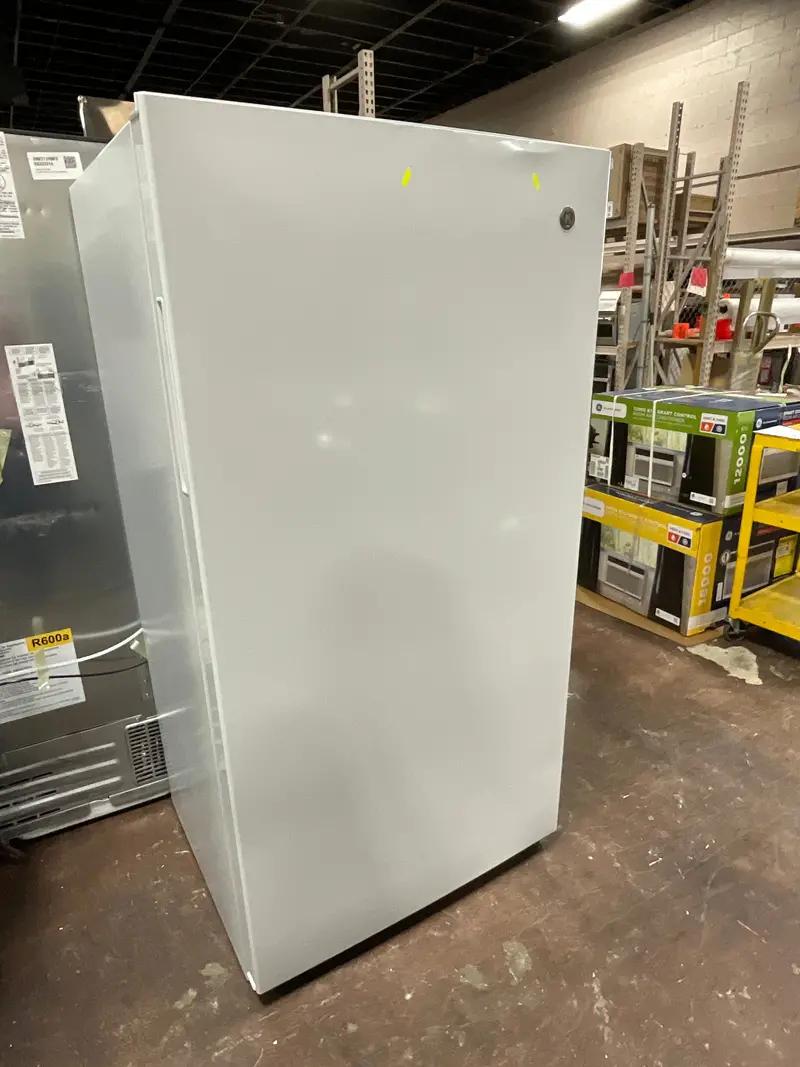 Ge Energy Star 17.3 Cu. Ft. Frost-Free Upright Freezer For Garage Installation 5