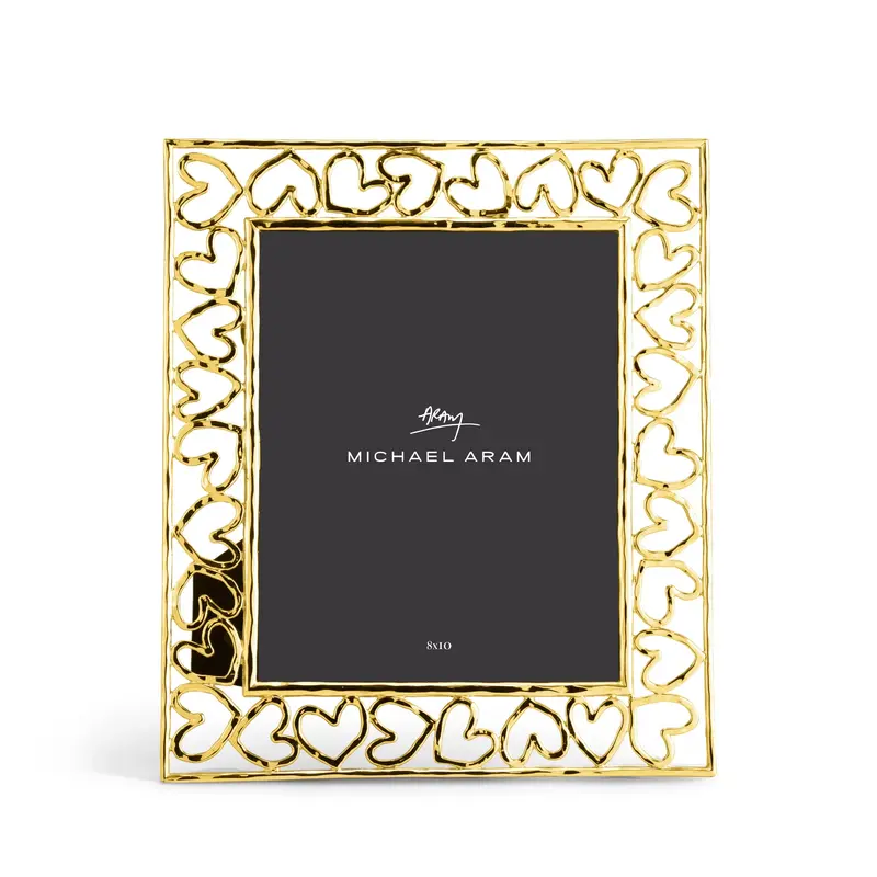 Lustrous Gold Heart Photo Frame 1