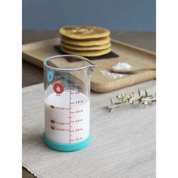 Pebbly Glass Measuring Cup With Silicone Base – 200 Ml 1