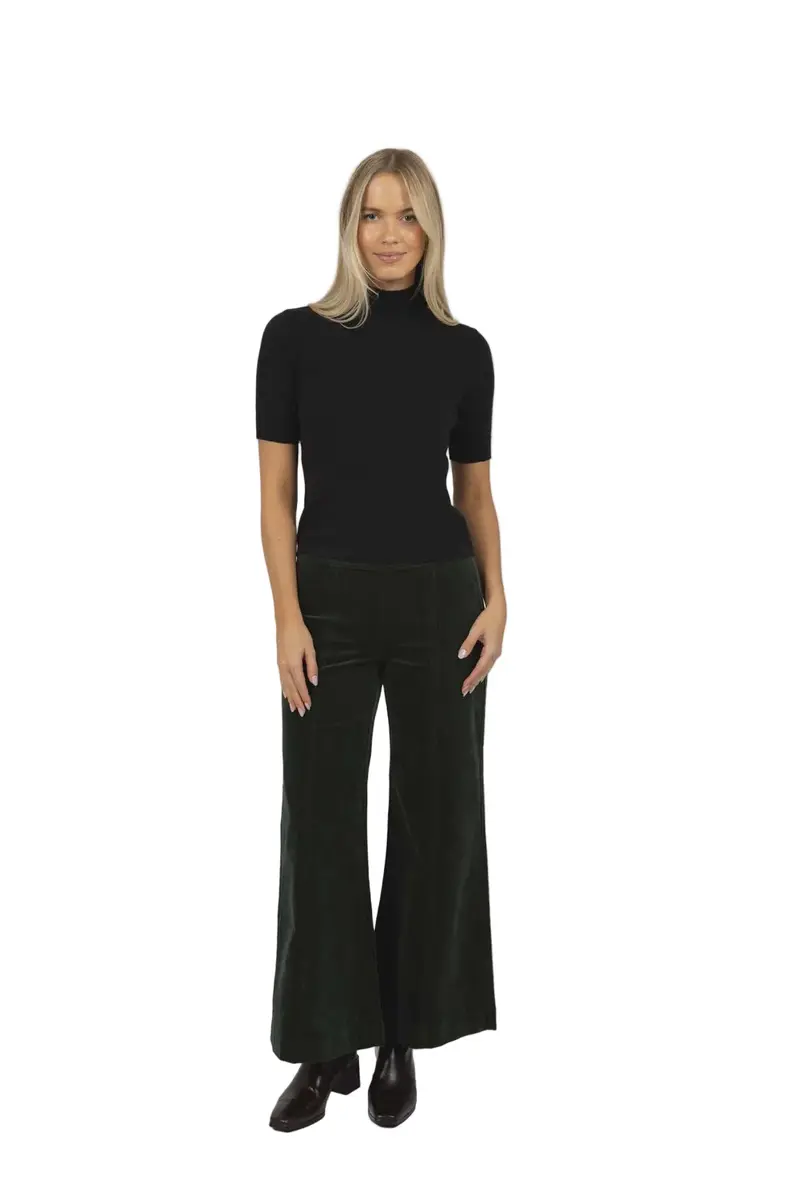 Stitched Luxe Pine-Hued Lounge Pant 1
